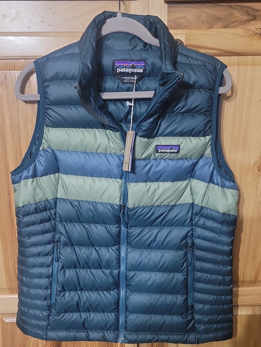 Patagonia Womens Blue & Olive Lightweight Down Vest